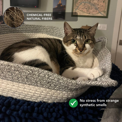 Portable Handwoven Cozy Cat Nest Bed