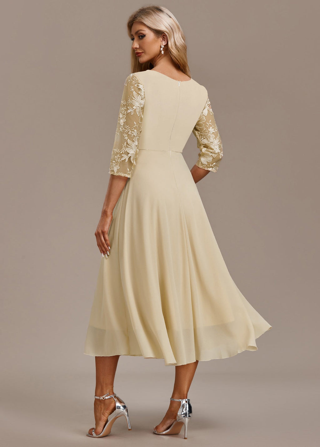 Women's Floral Flowy Midi Dress in Floral for Date Night